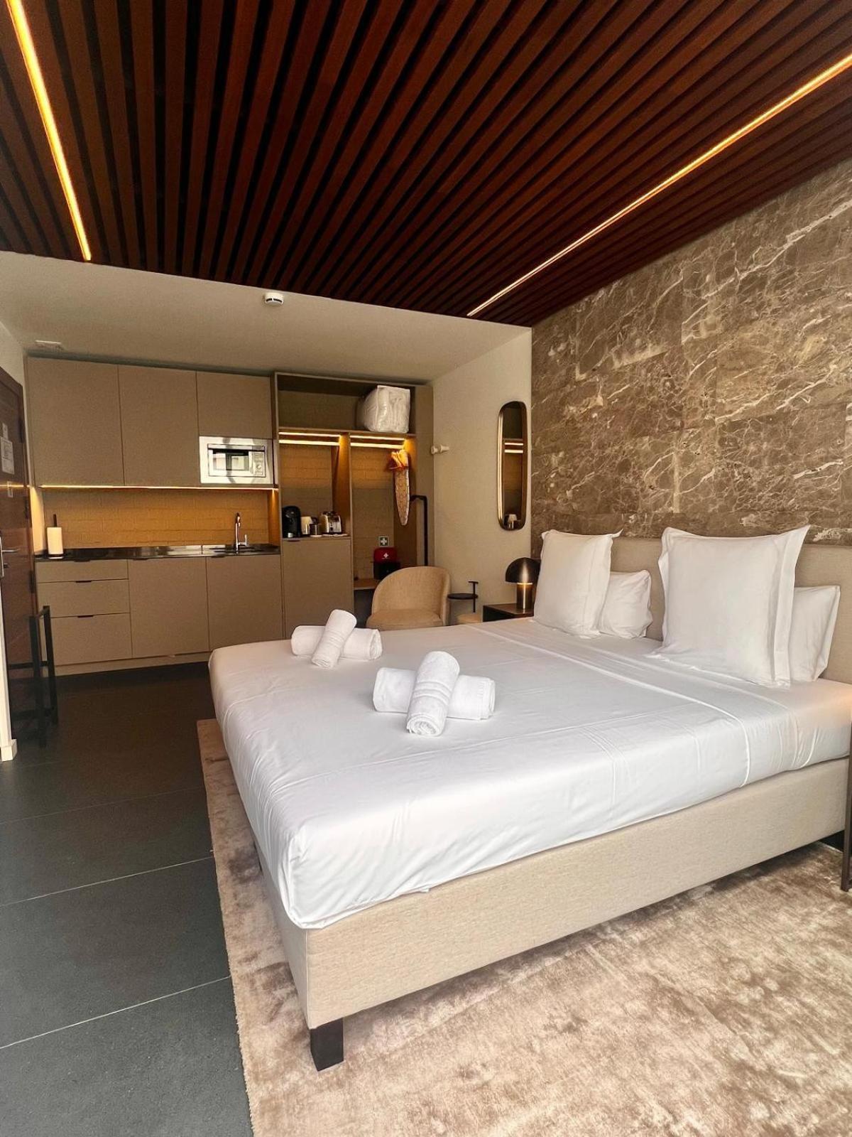 Tq 10 Boutique Aparthotel อาลิกันเต ภายนอก รูปภาพ