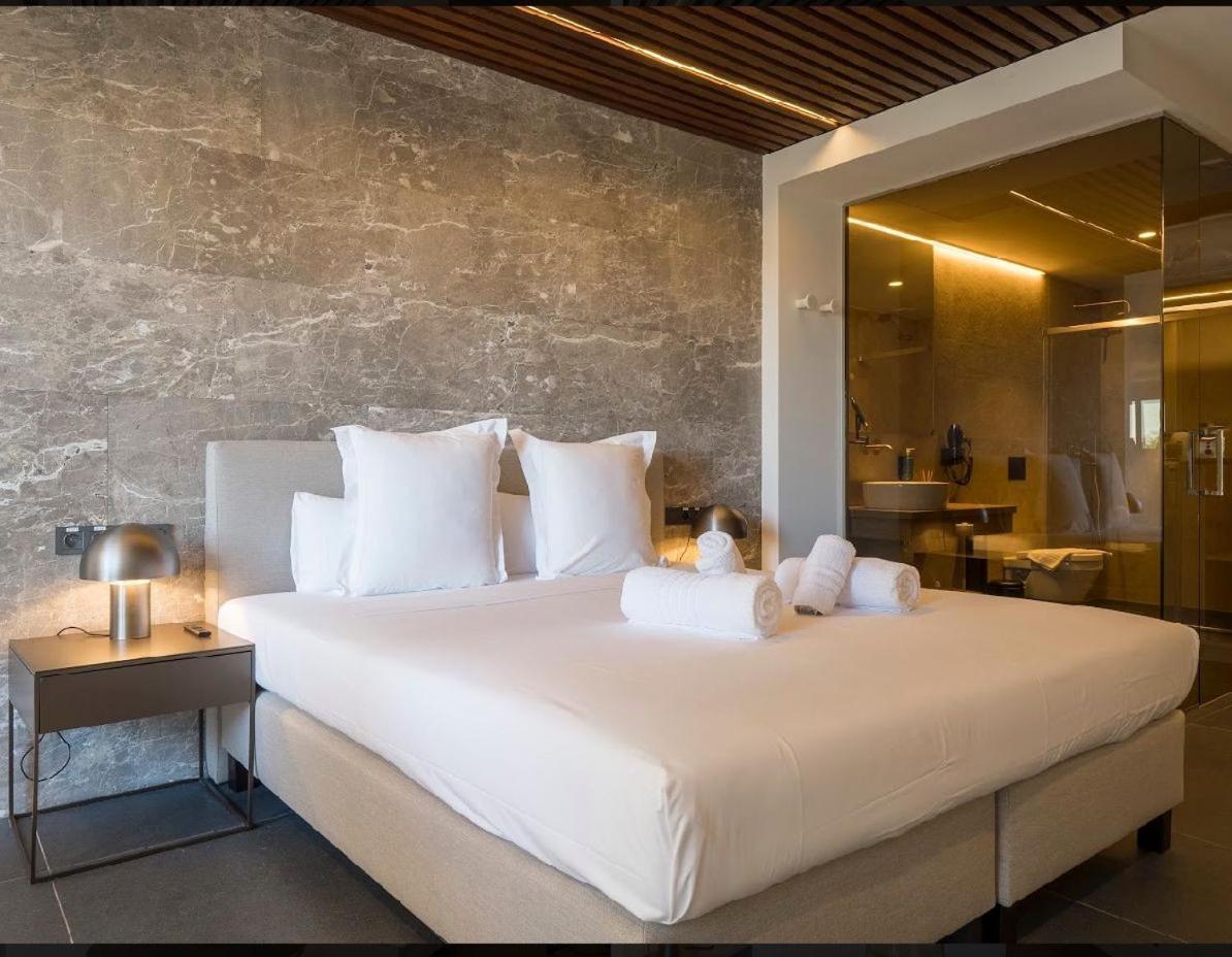Tq 10 Boutique Aparthotel อาลิกันเต ภายนอก รูปภาพ